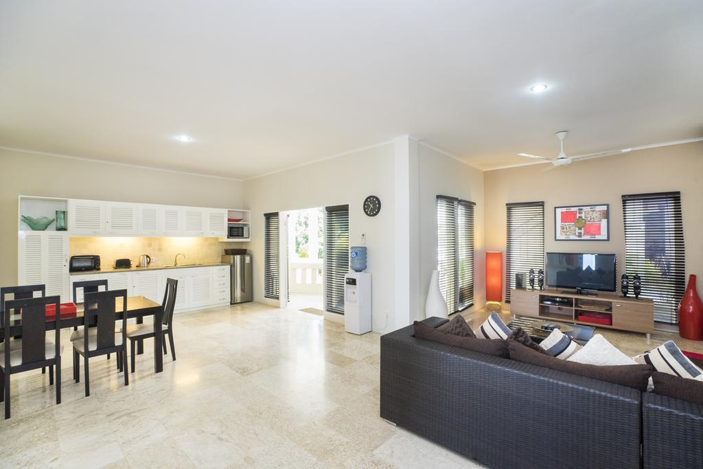 Beach Melati Apartments Legian Eksteriør billede